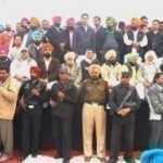 ਕੈਪਟਨ ਅਮਰਿੰਦਰ ਸਿੰਘ ਫਤਹਿਗੜ੍ਹ ਸਾਹਿਬ ਵਿਖੇ ਸ਼ਹੀਦੀ ਕਾਨਫੰਰਸ ਮੌਕੇ ਜੁੜੀ ਸੰਗਤ ਨੂੰ ਸੰਬੋਧਨ ਕਰਦੇ ਹੋਏ। (ਫੋਟੋ ਗੁਰਿੰਦਰਜੀਤ ਸਿੰਘ ਪੀਰਜੈਨ)