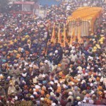 ਫਤਹਿਗੜ੍ਹ ਸਾਹਿਬ ਵਿਖੇ ਸ਼ਹੀਦੀ ਜੋੜ ਮੇਲ ਦੇ ਅੰਤਿਮ ਦਿਨ ਪੰਜ ਪਿਆਰਿਆਂ ਦੀ ਅਗਵਾਈ ਵਿੱਚ ਸਜਾਏ ਵਿਸ਼ਾਲ ਨਗਰ ਕੀਰਤਨ ਦਾ ਦ੍ਰਿਸ਼ (ਗੁਰਿੰਦਰਜੀਤ ਸਿੰਘ ਪੀਰਜੈਨ)