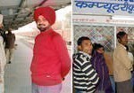 ਰੇਲ ਗੱਡੀਆਂ ਬਾਰੇ ਜਾਣਕਾਰੀ ਦਿੰਦੇ ਸਟੇਸ਼ਨ ਮਾਸਟਰ