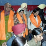 ਅਕਾਲੀ-ਭਾਜਪਾ ਵਿਚ ਸ਼ਾਮਲ ਹੋਏ ਪਰਿਵਾਰ।(ਫੋਟੋ: ਸੁਨੀਲ ਬਾਂਸਲ)