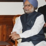 The Prime Minister, Dr. Manmohan Singh meeting the President of the Democratic Socialist Republic of Sri Lanka, Mr. Mahinda Rajapaksa, in New Delhi on September 20, 2012.