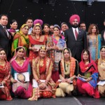 1. Miss Arshdeep Pandher Winer Miss Canada Panjaban toronto 2012 with runnerup, participants chairman Jasmer dhatt and organisors.sm