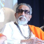 Bal_Thackeray_at_70th_Master_Dinanath_Mangeshkar_Awards_(1)_(cropped).sm