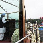 The Prime Minister, Dr. Manmohan Singh addressing the Nation on the occasion of 67th Independence Day from the ramparts of Red Fort, in Delhi on August 15, 2013.