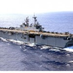 800px-US_Navy_030127-N-1352S-009_The_amphibious_assault_ship_USS_Bonhomme_Richard_(LHD-6).sm