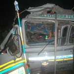 ਟਰੱਕ ਵਿੱਚ ਬੁਰੀ ਤਰ੍ਹਾਂ ਫਸੀ ਡਰਾਈਵਰ ਦੀ ਲਾਸ਼