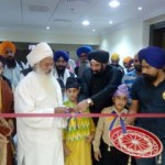 ਮਲਟੀਮੀਡੀਆ ਸਿੱਖ ਮਿਊਜ਼ੀਅਮ ਦਾ ਉਦਘਾਟਨ ਕਰਦੇ ਹੋਏ ਬਾਬਾ ਸੇਵਾ ਸਿੰਘ ਅਤੇ ਸੁਰਿੰਦਰ ਸਿੰਘ ਕੰਧਾਰੀ ਅਤੇ ਸਿੱਖ ਸੰਗਤਾਂ ।