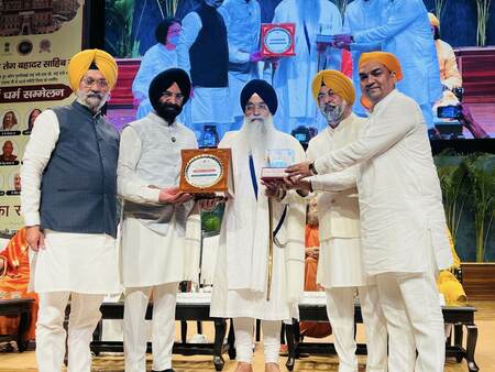 IMG_20250920_200432.resized