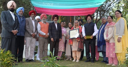 Photo- 25-11-2025 (sahit utsav).resized